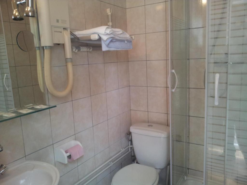 Hotel Royal Colombes Aulnay-sous-Bois Kamer foto